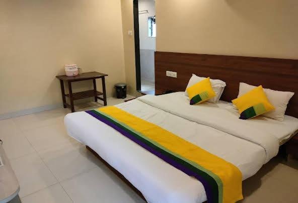Hotel President House Matheran Buitenkant foto